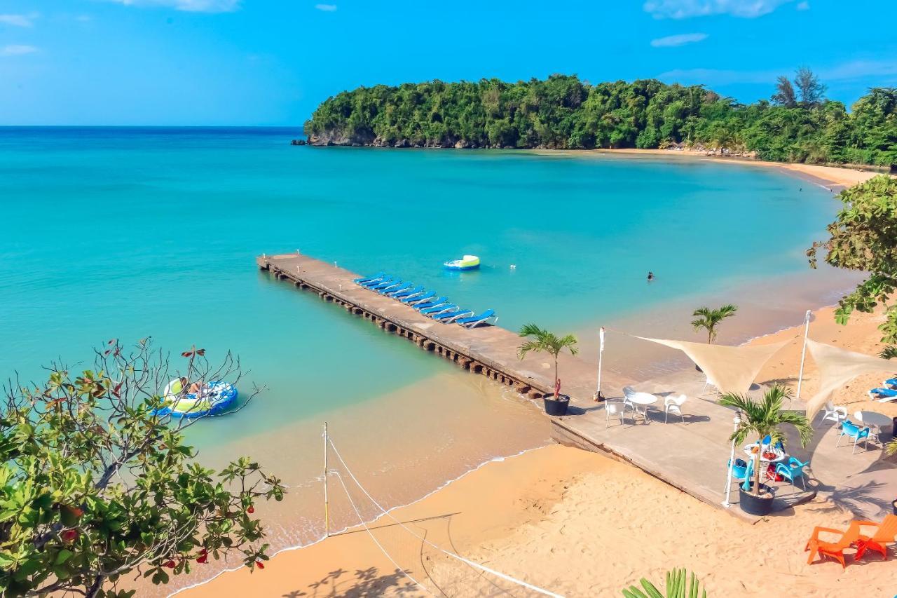 Sand And Tan Beach Hotel Ocho Rios Exterior foto